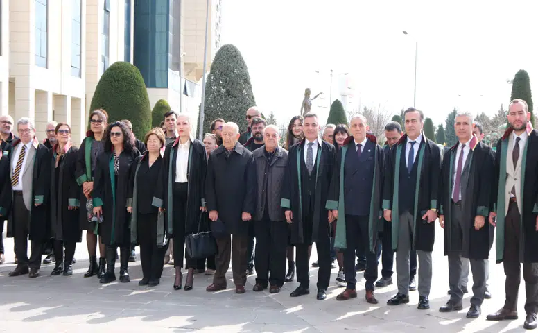 Konya’da Avukatlar Günü'nde hukukun üstünlüğü ve bağımsızlık vurgusu yapıldı