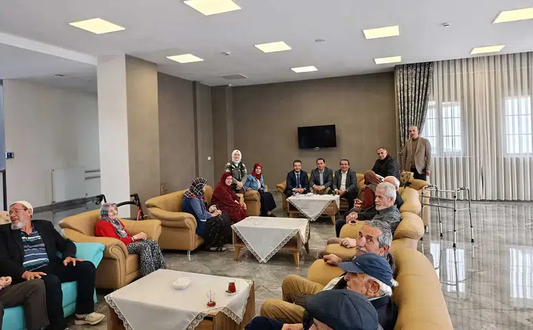 Duygusal anlar yaşandı! Konya'da iş insanlarından sosyal dayanışma örneği