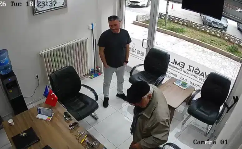 Konya’da akılalmaz dolandırıcılık! 85 yaşındaki adam 1.9 milyon TL kaptırdı
