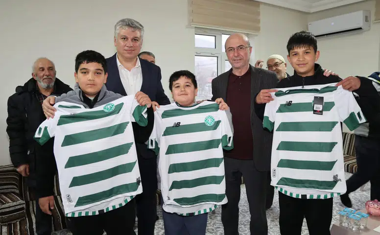 Konyalı Başkan, çocukları Konyasporlu yapıyor