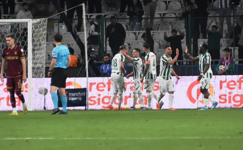 Konyasporlu oyuncu altın karmada