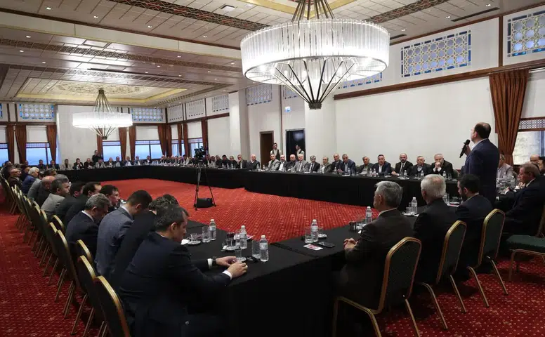 Başkan Altay, Konya esnafının liderleriyle görüştü!