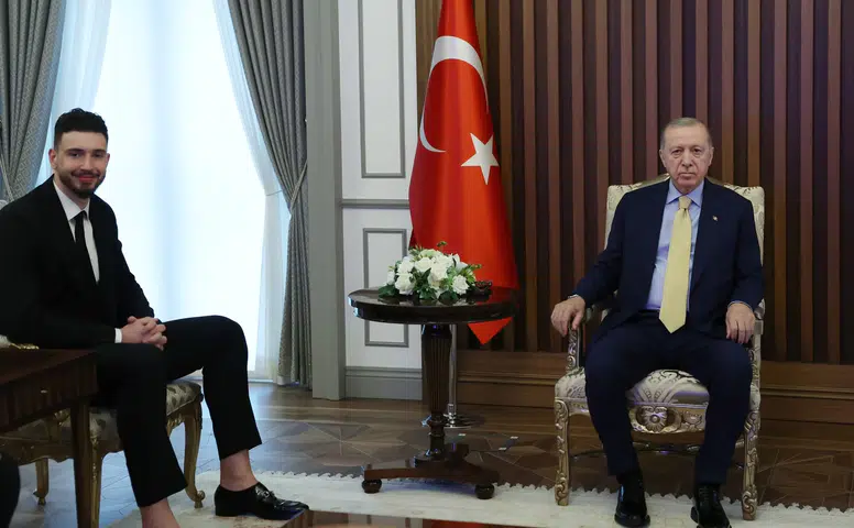 Cumhurbaşkanı Erdoğan o ismi ağırladı!