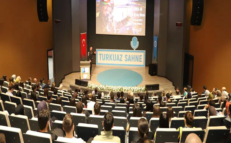 NEÜ’de ilham veren buluşma! TUSAŞ Pilotu gençlere seslendi