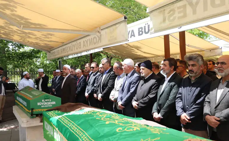 Konya eski belediye başkanını son yolculuğuna uğurladı! Protokol akın etti