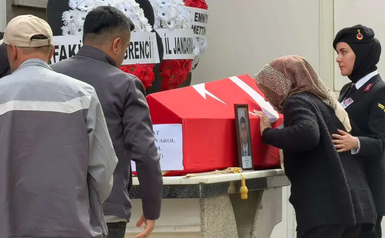 Konya askerine veda etti!