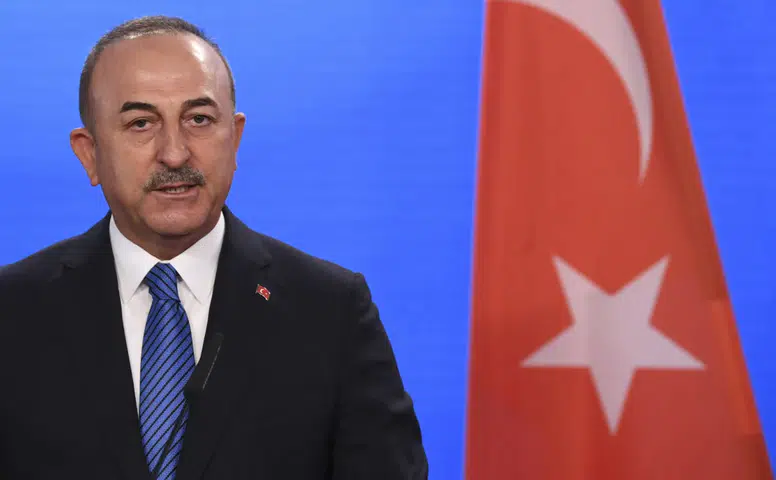 Eski Bakan Mevlüt Çavuşoğlu en yakınını kaybetti