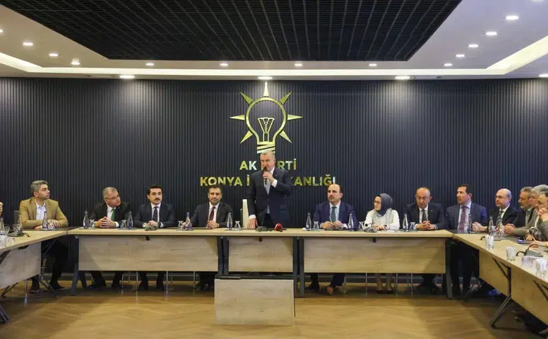 Spor Bakanı Konya’da! AK Parti’de partililerle görüştü