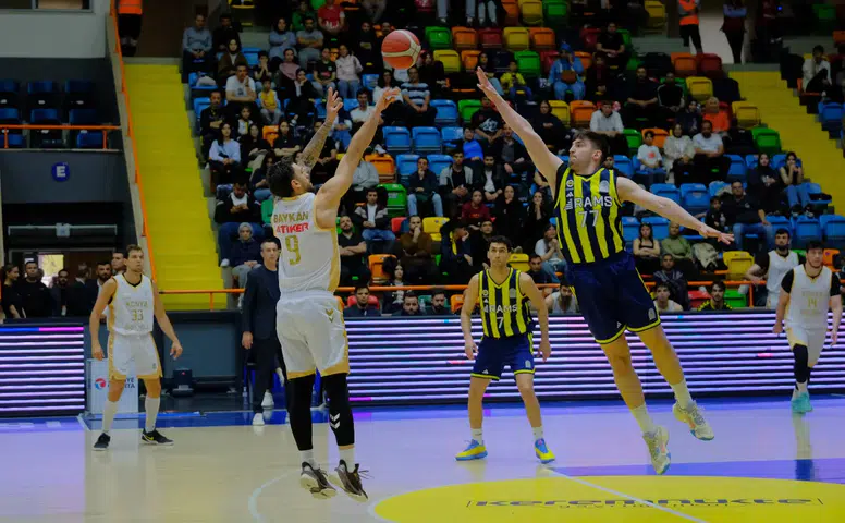 Konya Büyükşehir ile Fenerbahçe üçüncü rauntta
