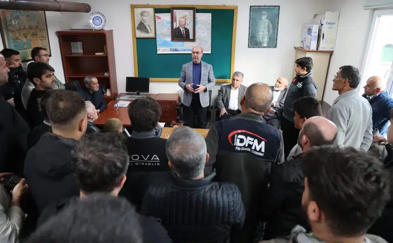 Konyalı Başkan mahalle mahalle geziyor! Talepleri ve sorunları dinliyor