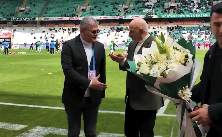 Konyaspor’u hiç yalnız bırakmadı! Konyaspor’dan o isme hem teşekkür hem veda