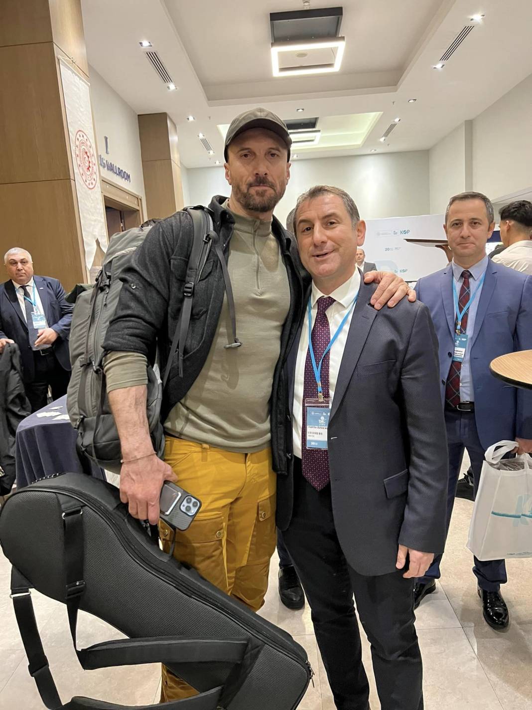 Özdemir, Kılıç ile buluştu 1