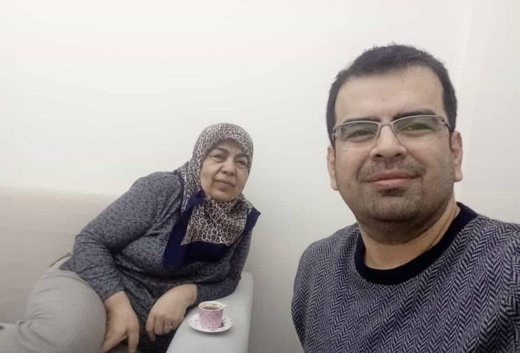 Özer, annesiyle özçekim yaptı 1