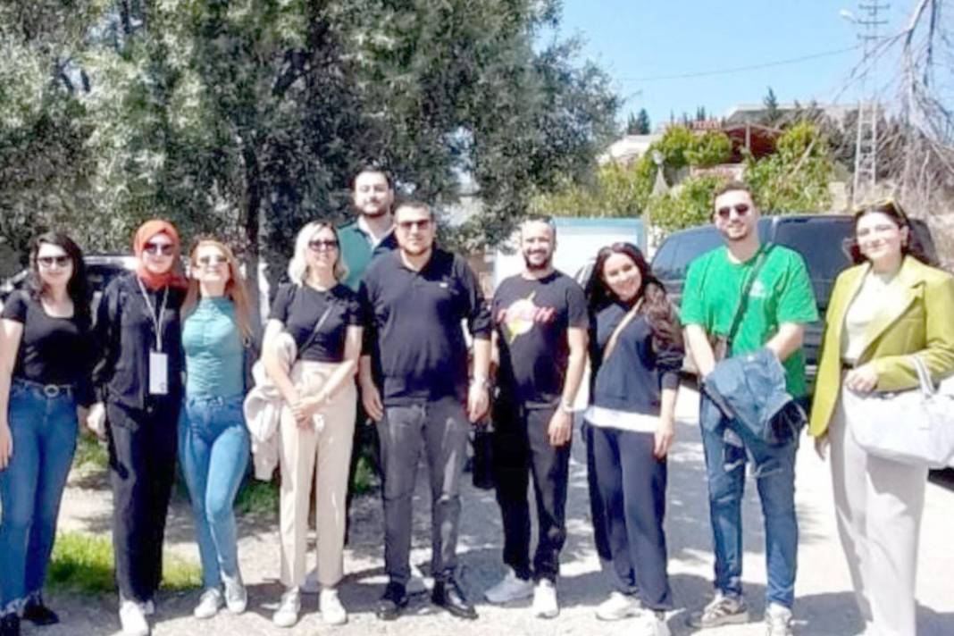 Geleceğe Yön Ver Derneği Hatay'da 2