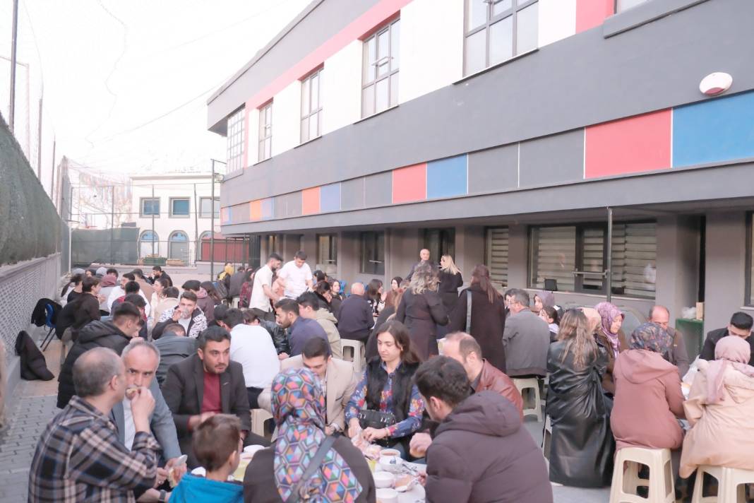 Geleceğe Yön Ver Derneği Hatay'da 1