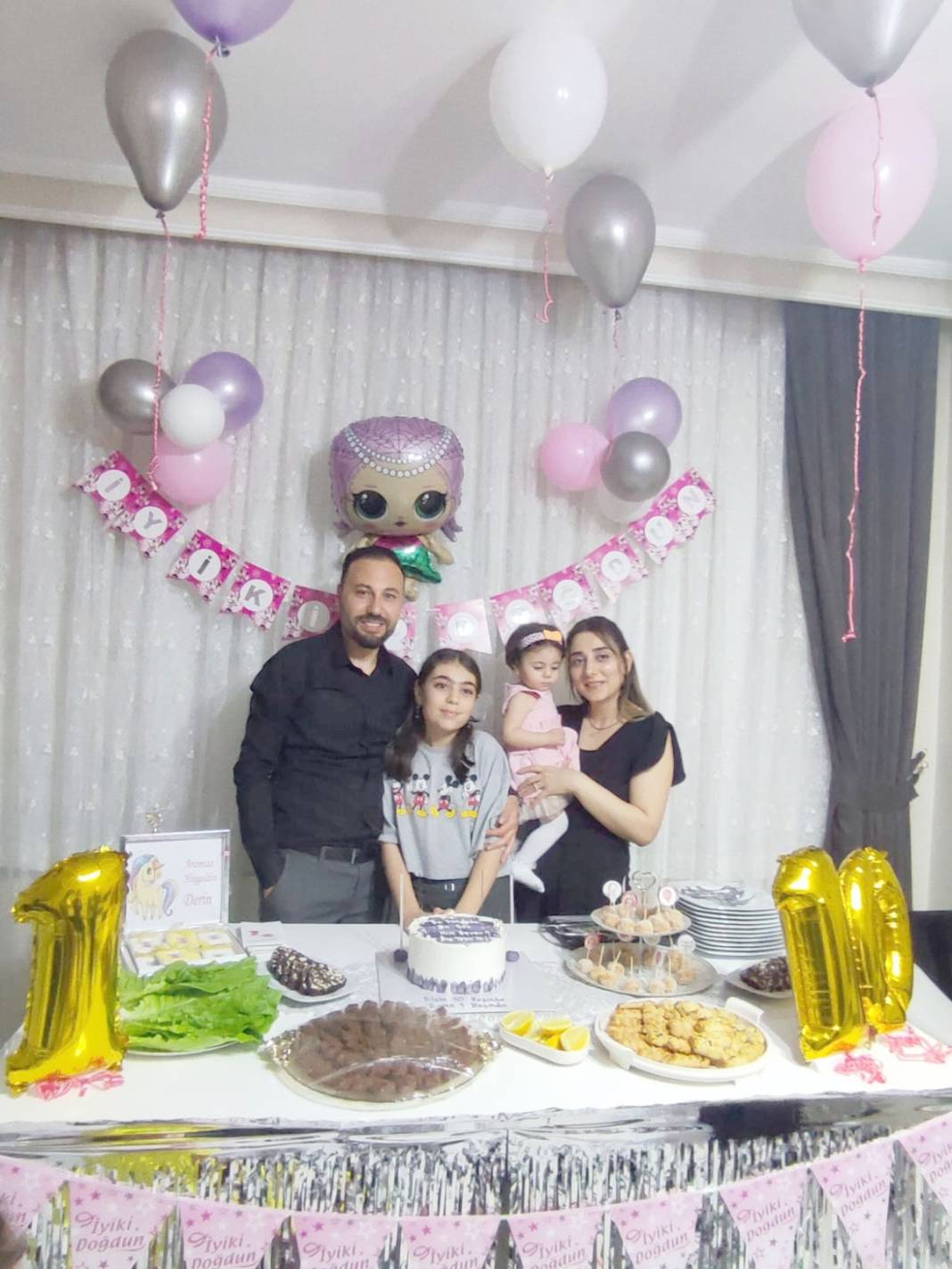 Özer ailesinde yaş günü mutluluğu 1