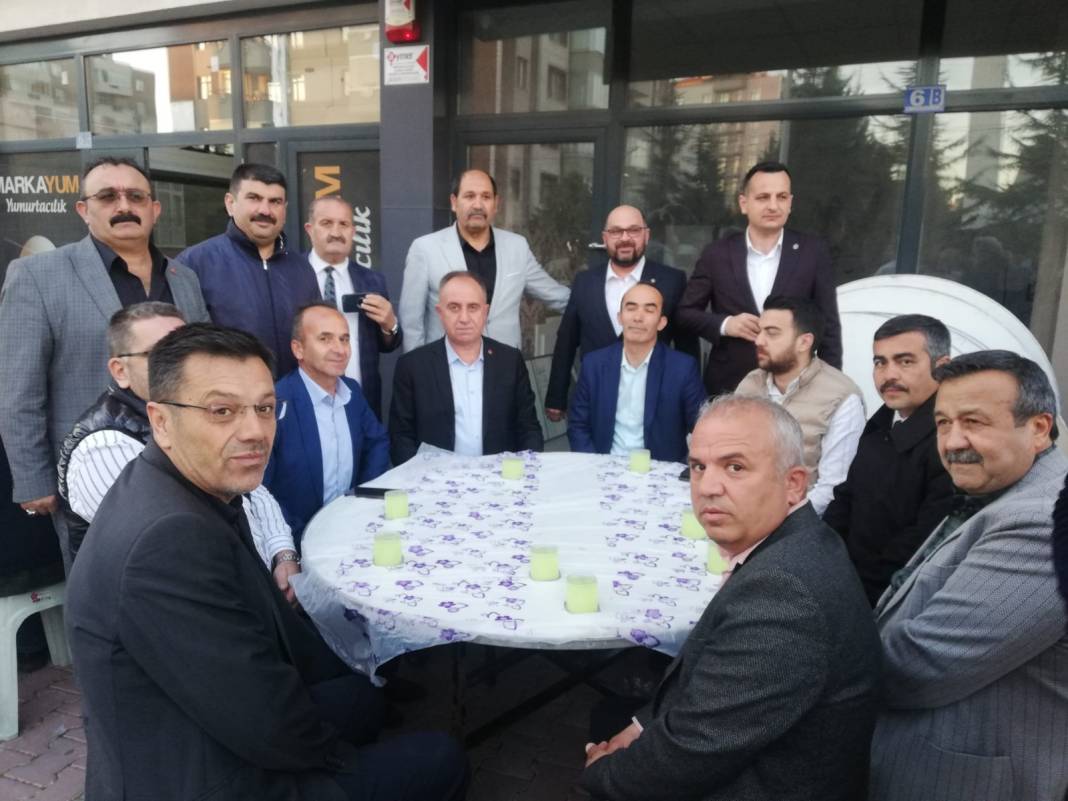 Koman ailesi iftar verdi 1