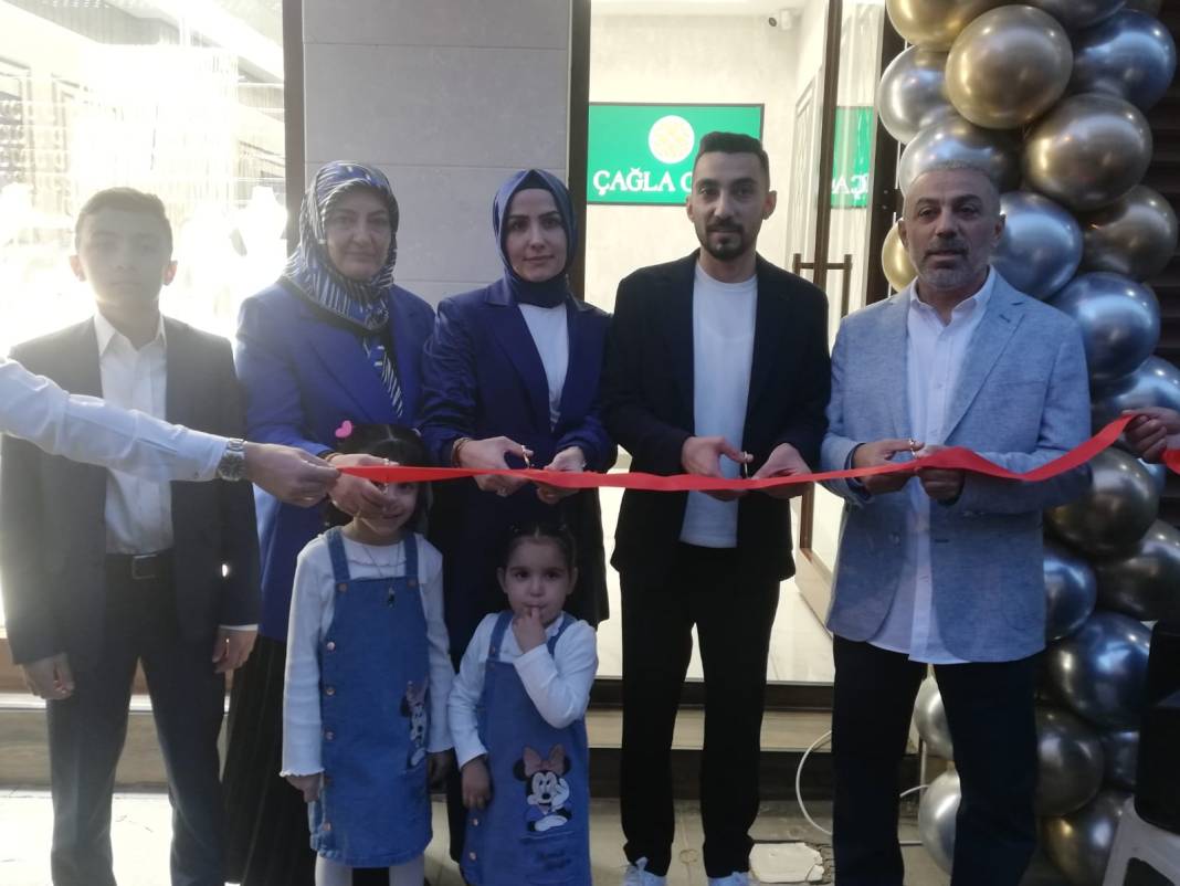 Çağla Gold dualarla açıldı 3