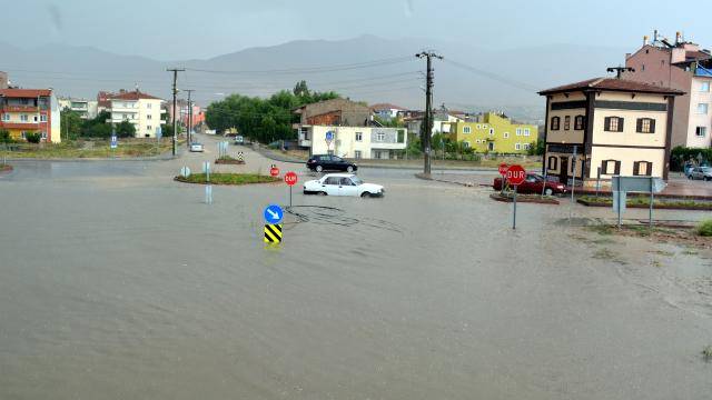 Meteoroloji 19 kenti sarı kodla uyardı! 17