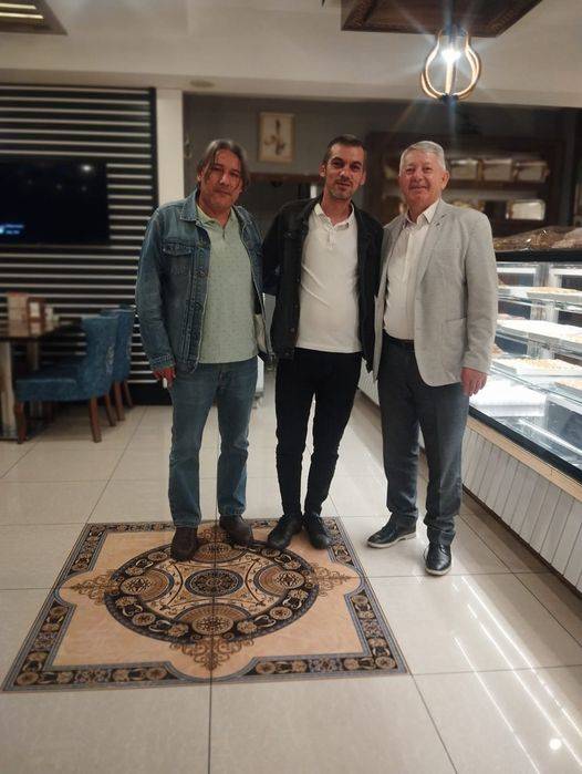 Yağcı, dostlarıyla buluştu 1