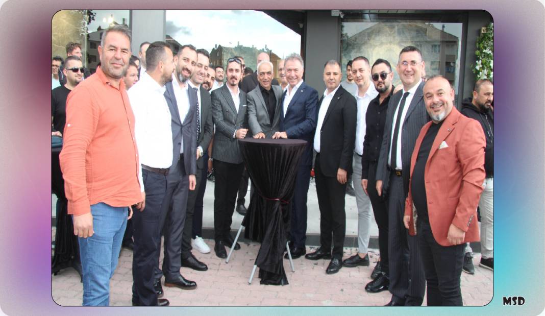 Beyaz Saray Showroom açıldı 3