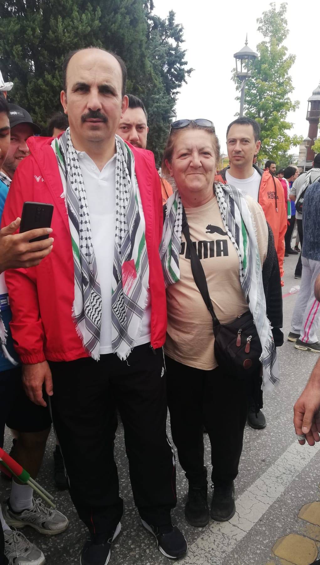 Nazife Hanım, Altay ile birlikte 1