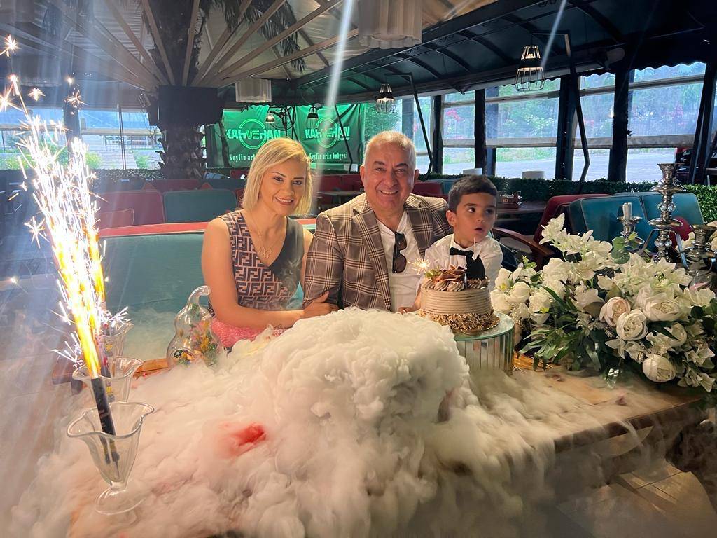 Ömer Bey yeni yaşını kutladı 1