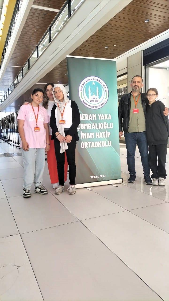 Öğrenciler resim sergisi açtı 1