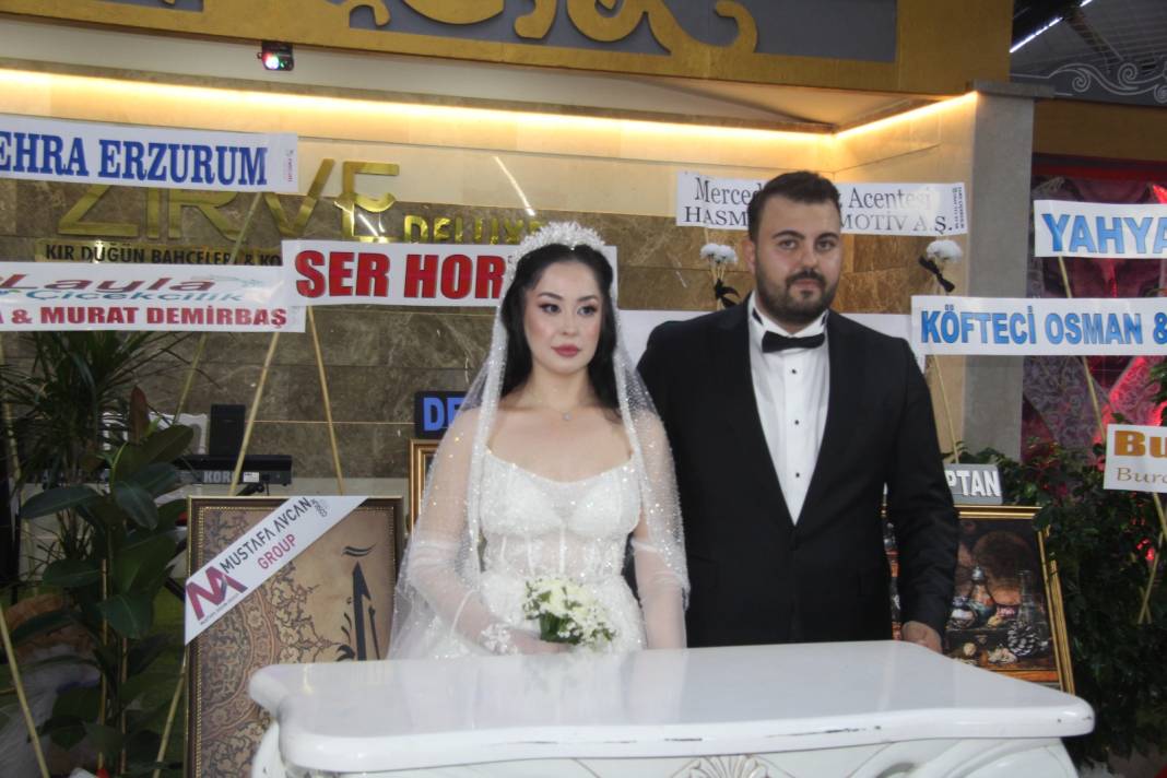 Sena ile Mert dünyaevine girdi 2