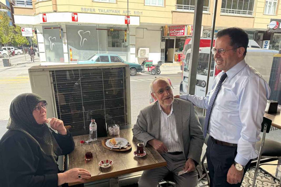 AK Parti Konya Milletvekili Altunyaldız, Kulu'da esnaflarla buluştu 2