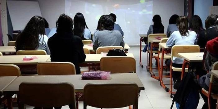 MEB, öğrencilerin devamsızlık sorununu çözmek için harekete geçti