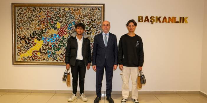 Apartman çökerken insanları kurtaran Ali El Hüseyin, başkanla buluştu!