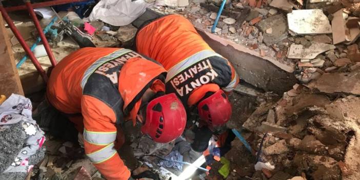 Konya itfaiyecileri, asrın felaketinde yaşadıklarını anlattı