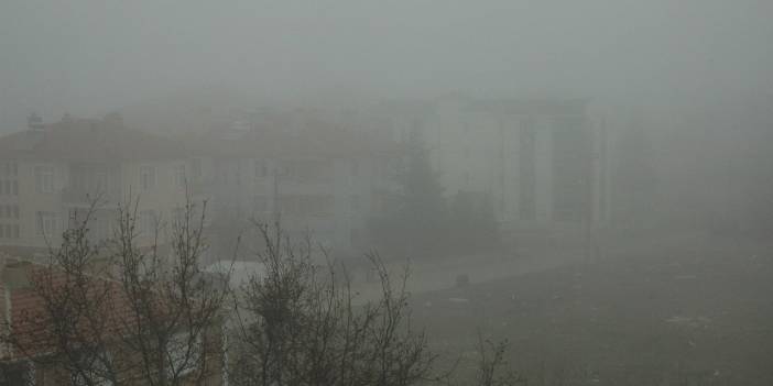 Konya'da göz gözü görmedi! Görüş mesafesi 20 km'ye kadar düştü