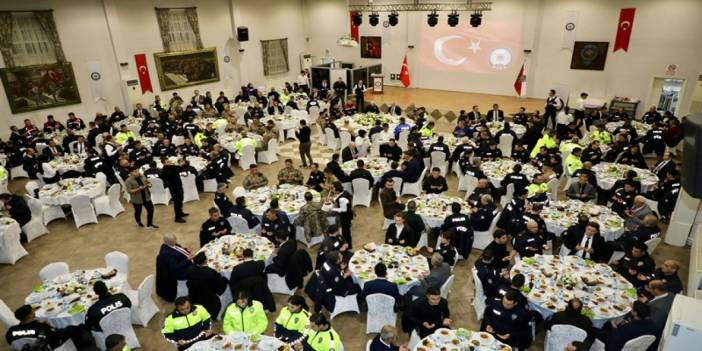Vali Akın, emniyet teşkilatı ile bir araya geldi