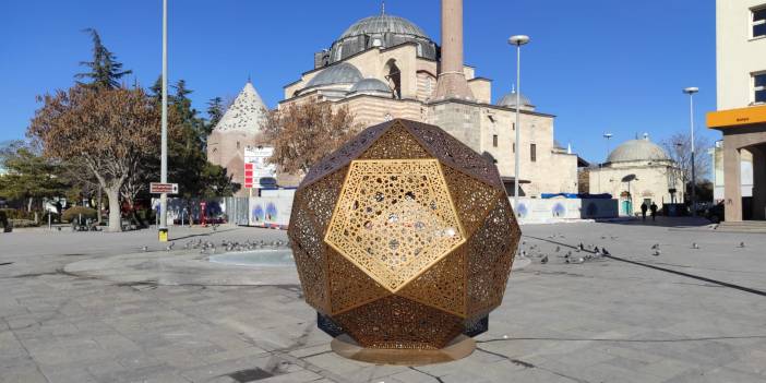Konya’nın merkezinde ilginç tasarım!