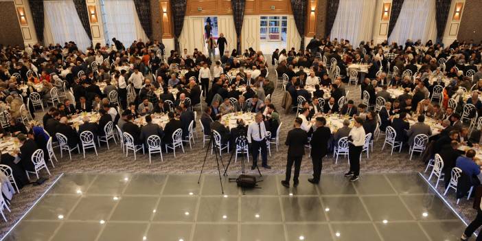 Konya’da dev iftar! Konuk bakın kim oldu?