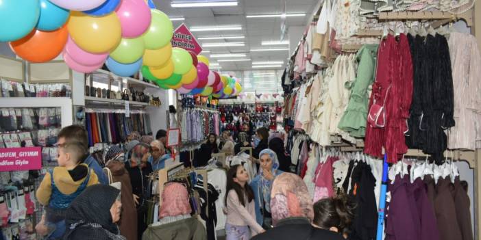 Konya'nın yeni moda adresi: Kadifem Giyim açıldı!