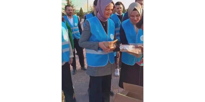 AK Parti Konya Milletvekili Göka’dan Renkli Görüntüler: Kumanya Dağıttı