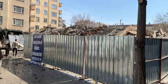 Konya’da çöken binanın eski görüntüsü ortaya çıktı