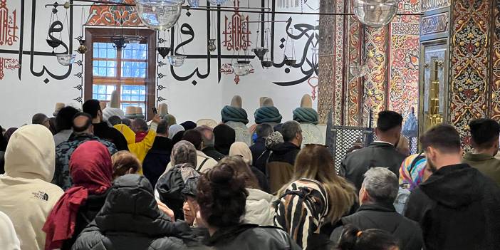 Konya bayramda ziyaretçi akınına uğradı! Mevlana Müzesi’ni kaç kişi ziyaret etti?