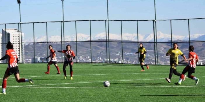 Futbol, voleybol ve futsal heyecanı Konya’da! Turnuvanın son başvuru tarihi açıklandı!