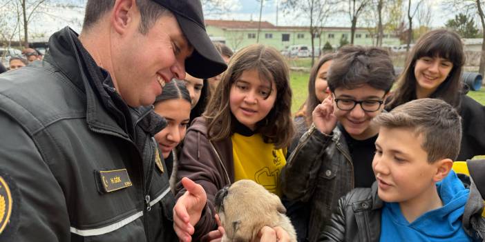 Konya Polisi sadece suçluları yakalamıyor!