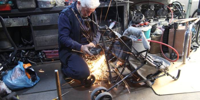 Konya'nın bu tamir ustasına giden arabalar Murat 124 gibi giriyor, BMW gibi çıkıyor