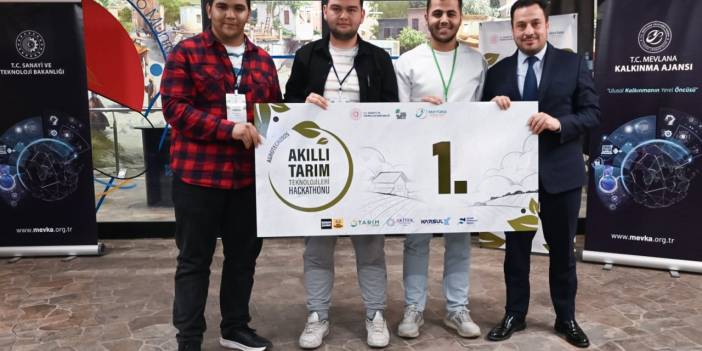 Agrotech 2025 Hackathonu’nda NEÜ Rüzgârı: ULAK takımı zirvede
