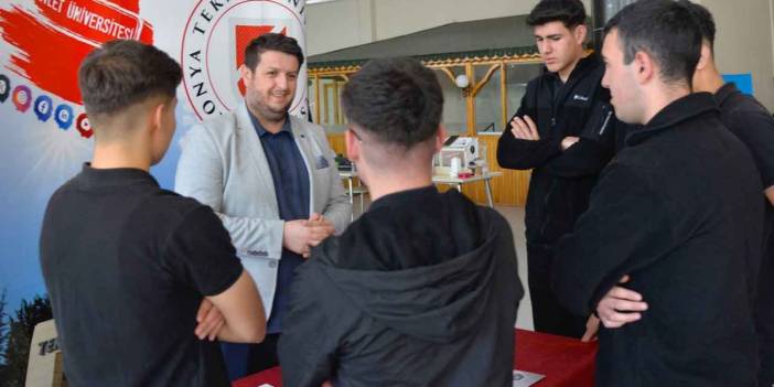 KTÜN, Üniversite Kariyer Günleri’nde Öğrencilerle Buluştu