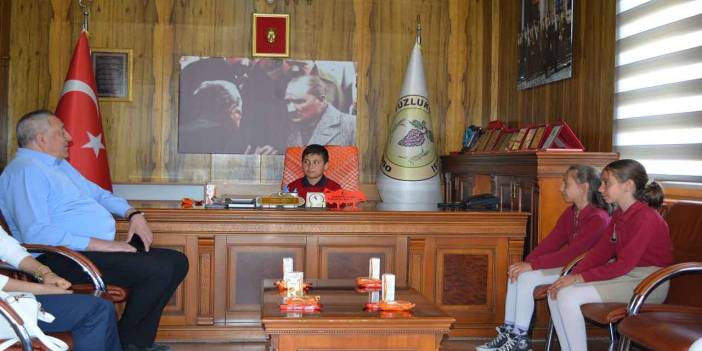 Konya'da minik belediye başkanından 