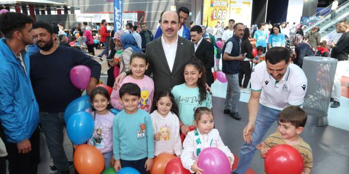 Konya’da çocuklar hem eğlendi hem öğrendi: 23 Nisan şenliği yoğun ilgi gördü