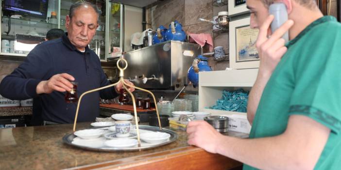 Konya Bedesten Çarşısında sipariş sistemi çağ atladı! Diyafonu bitirdi, teknolojiyle siparişleri uçurdu!