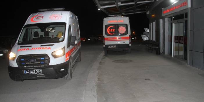 Konya'da gençler arasında bıçaklı kavga!